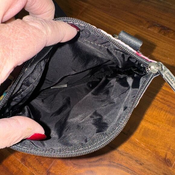 Lesportsac classic 3 Zip body Hearts/Butterflies ❤️🦋🩷🦋🩵🦋 - Picture 8 of 10